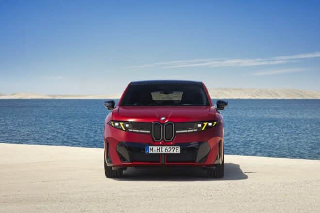 Nové BMW iX4: elektrické kupé-SUV s dojazdom až 828 kilometrov a verziou M60 xDrive