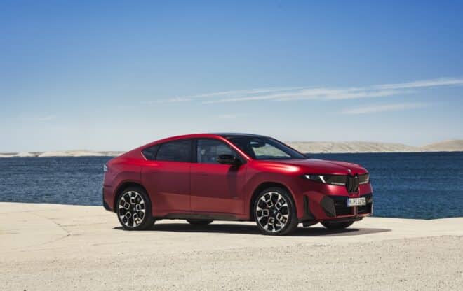 Nové BMW iX4: elektrické kupé-SUV s dojazdom až 828 kilometrov a verziou M60 xDrive