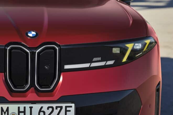 Nové BMW iX4: elektrické kupé-SUV s dojazdom až 828 kilometrov a verziou M60 xDrive