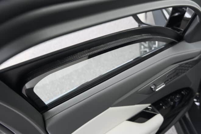 BMW Concept 7 Protection ukazuje ochranu v podobe luxusného sedanu radu 7