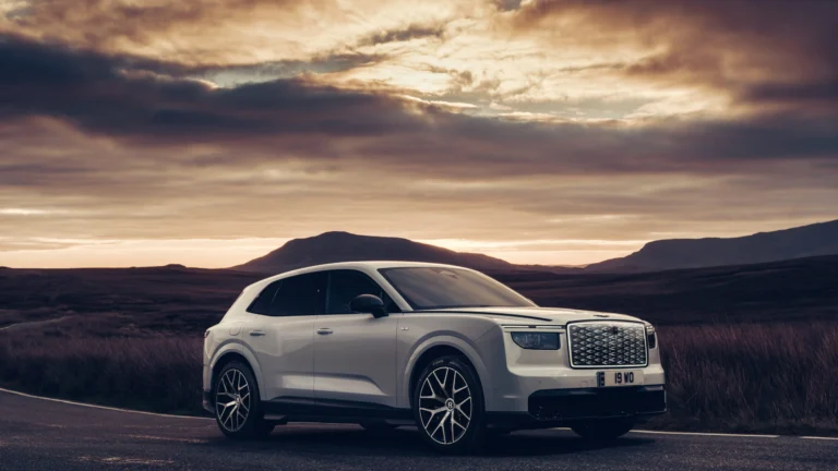 Bentley Torcal First Edition prináša 888 koní a 1 350 Nm v exkluzívnej sérii