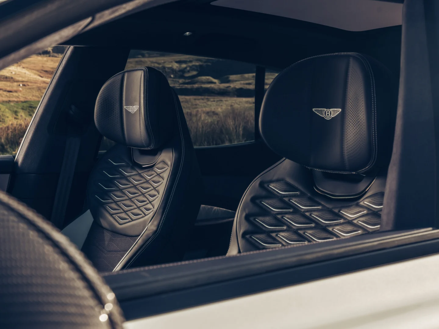 Bentley Torcal First Edition prináša 888 koní a 1 350 Nm v exkluzívnej sérii