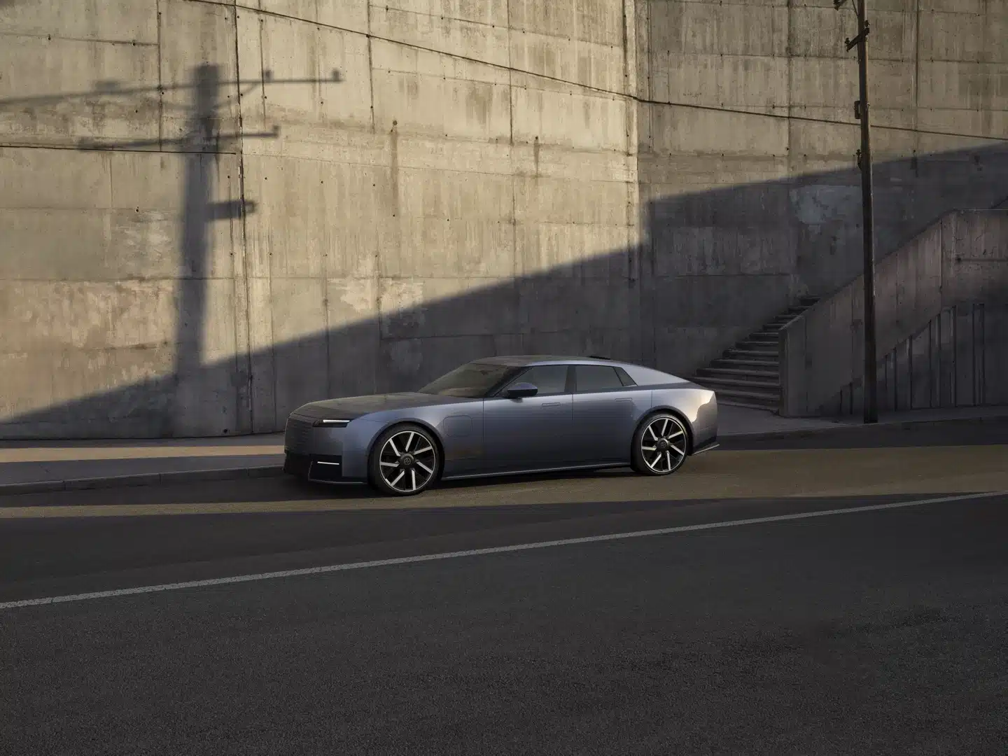 Jaguar Type 01 mal svetovú premiéru v New Yorku. Odhaľuje novú éru: elektrické GT s výkonom až 1 030 koní