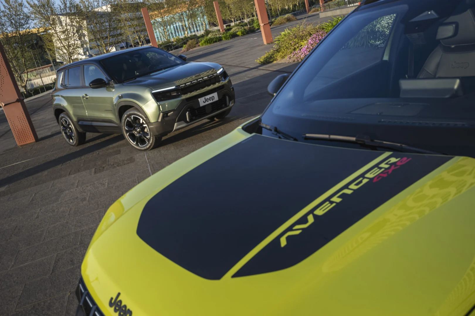 Jeep Avenger dosiahol 300 000 objednávok a zostáva lídrom v Európe