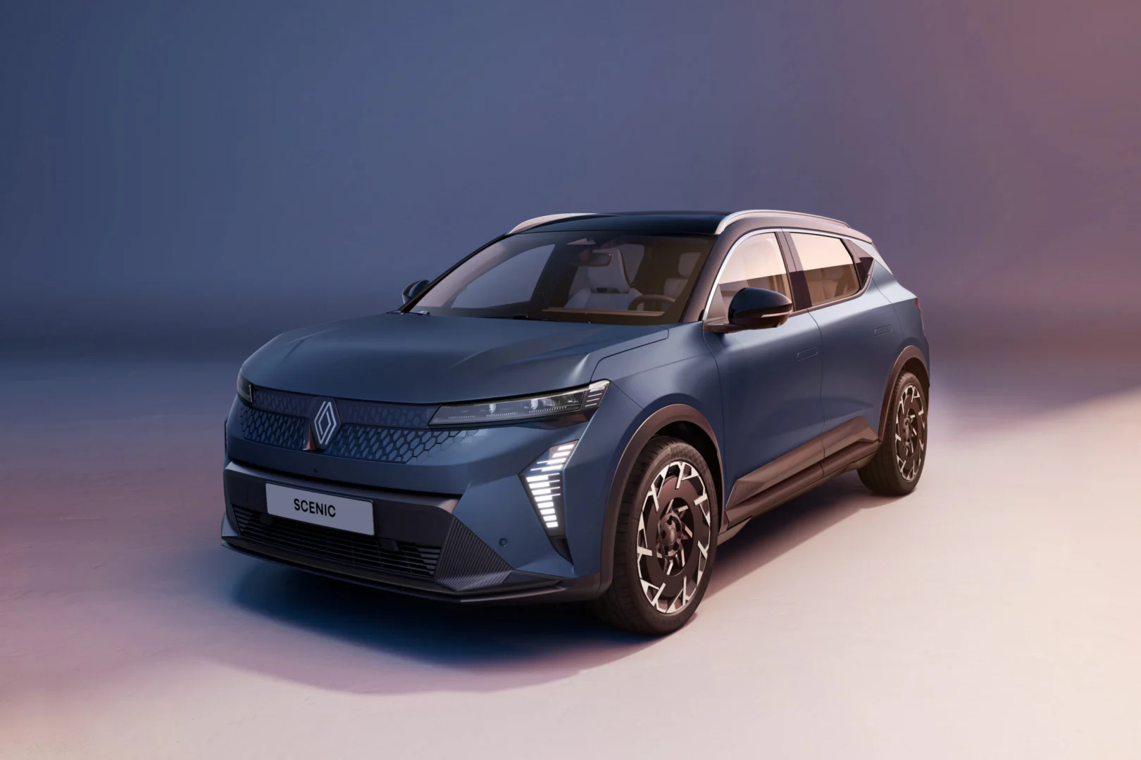 Renault Scenic E-Tech electric dostáva väčší dojazd, rýchlejšie nabíjanie aj nové digitálne funkcie